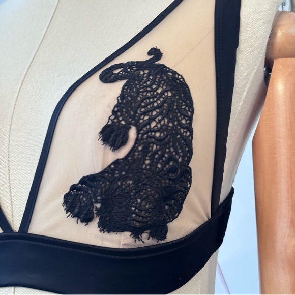 Empress Mimi Arigato Tiger Bra and Panty Lingerie Set - Picture 7 of 14